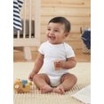 thumbnail image 4 of Gerber Organicss Baby Boys and Girls' Onesies, 4 Pack, 4 of 7