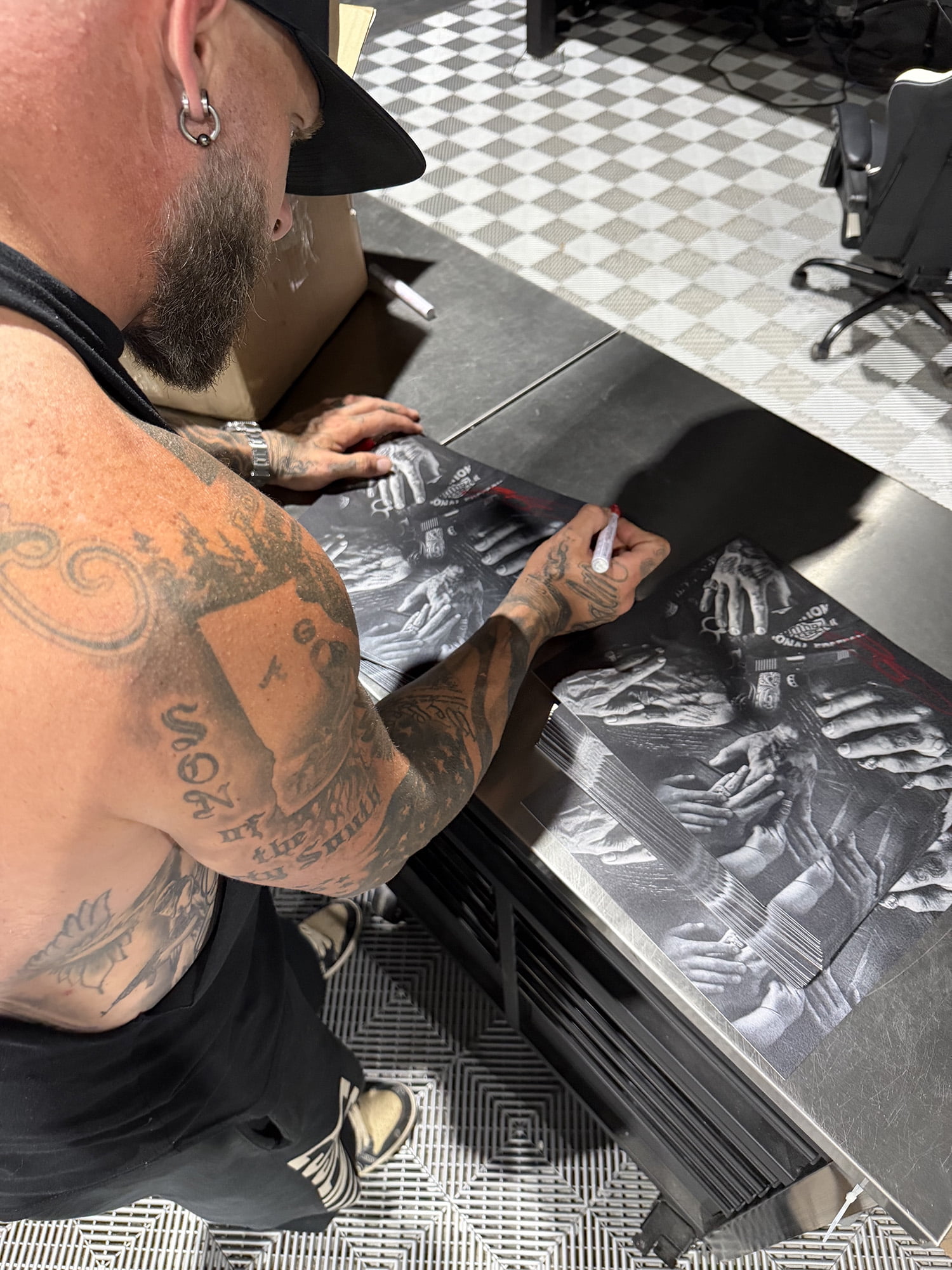Brantley Gilbert - Sins Of The Father - Walmart Exclusive Black & Lipstick Red Galaxy Vinyl with Autographed Insert Inside