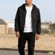 thumbnail image 4 of Mens Tops Manga Larga Color Sólido Bolsillo con Cremallera Al Aire Libre con Capucha Ropa Exterior Casual Poliéster Moda Blusa de Manga Corta, 4 of 9