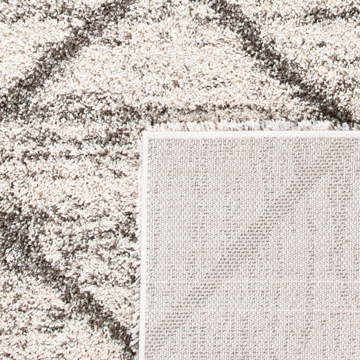 SAFAVIEH Hudson Amias Plush Geometric Shag Area Rug, Grey/Beige, 5'1" x 7'6"