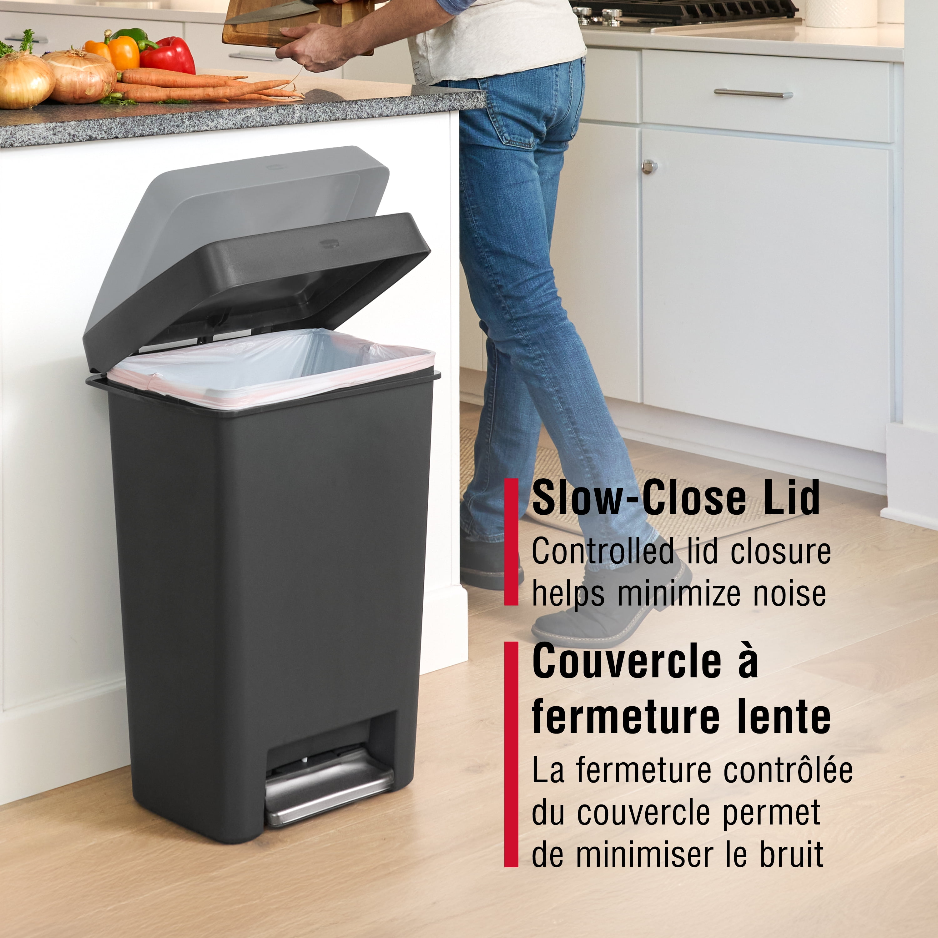 Rubbermaid 13 Gallon Step-On Kitchen Trash Can with Lid, Garbage Can, Charcoal Trash Container, 49 l