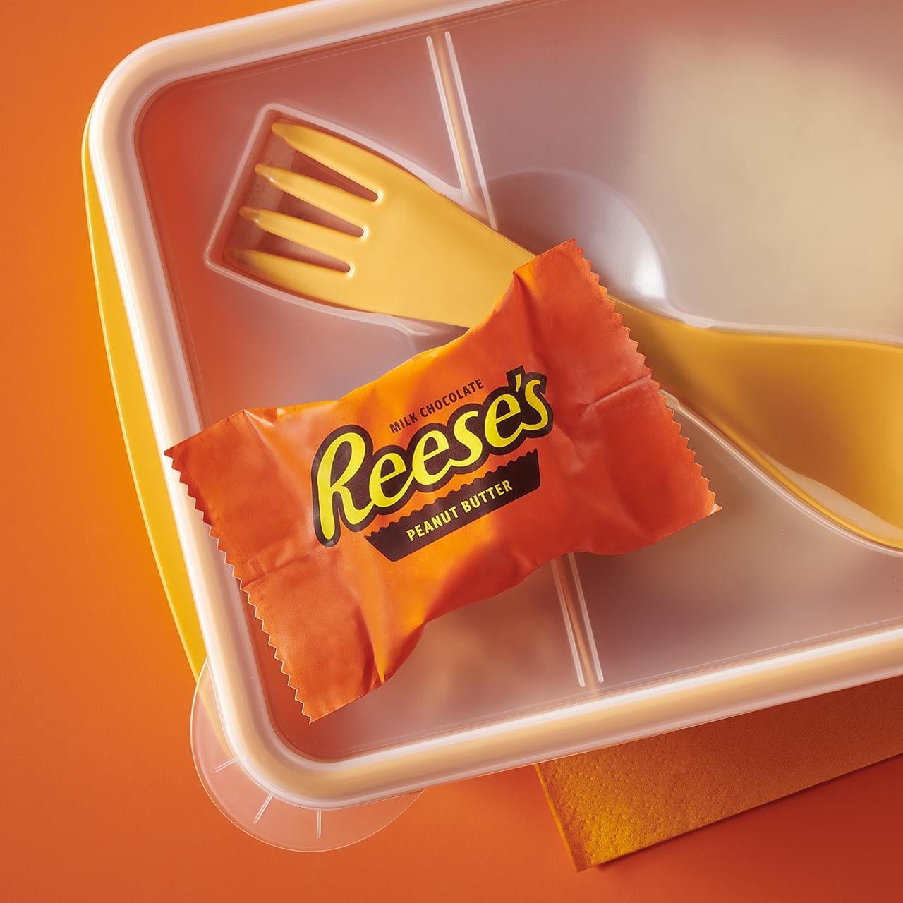 REESE'S Milk Chocolate Peanut Butter Cup Snack Size Bar 6.6 oz 12-Pack, With Olive Green Bowl By ValueNest