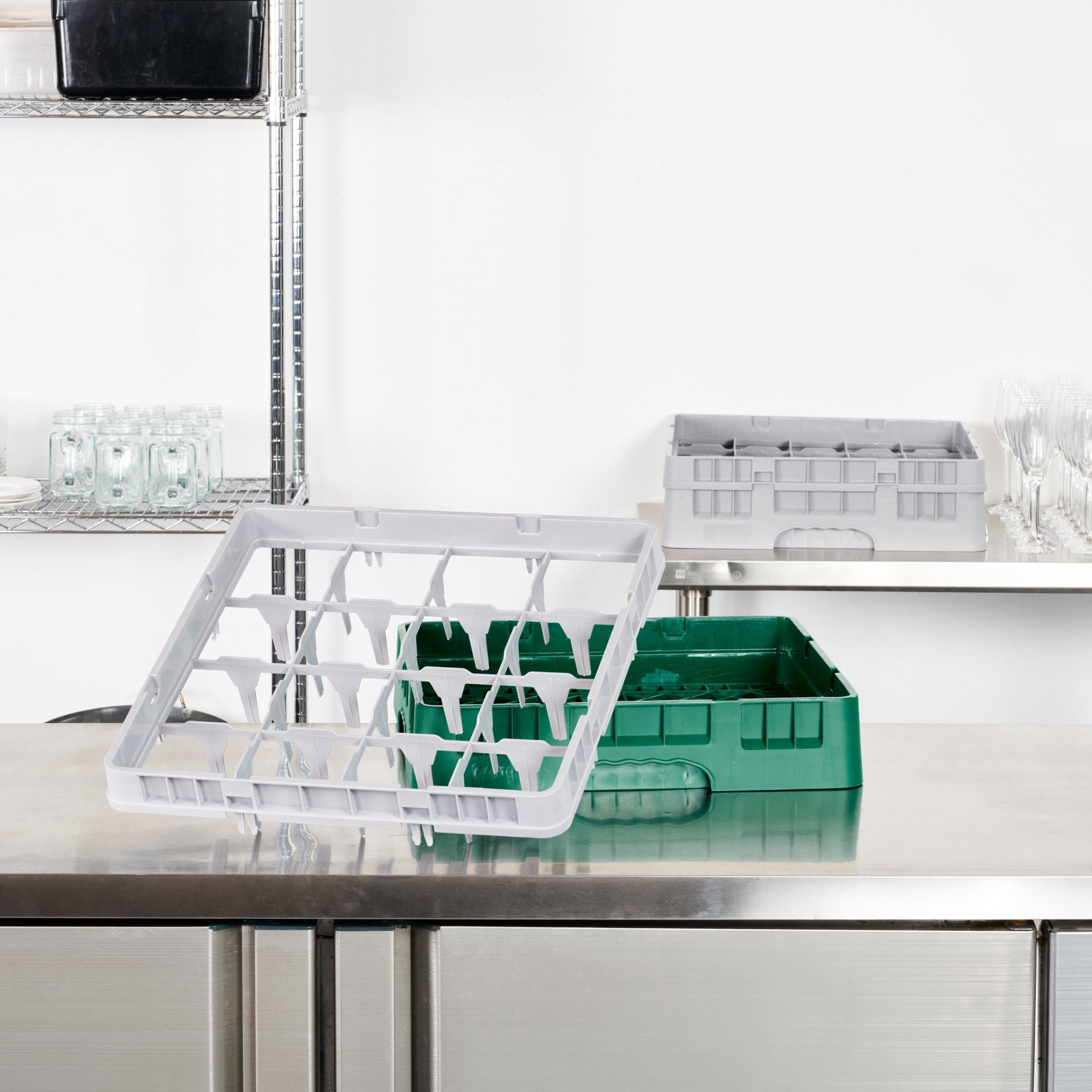 Restaurantware Clean Tek Professional Full Drop Glass Rack Extender, 1 Count 16 Compartments Heavy Duty Polypropylene Rack Dishwasher Extender Gray For Restaurants, Cafeterias & Industrial kitchens
