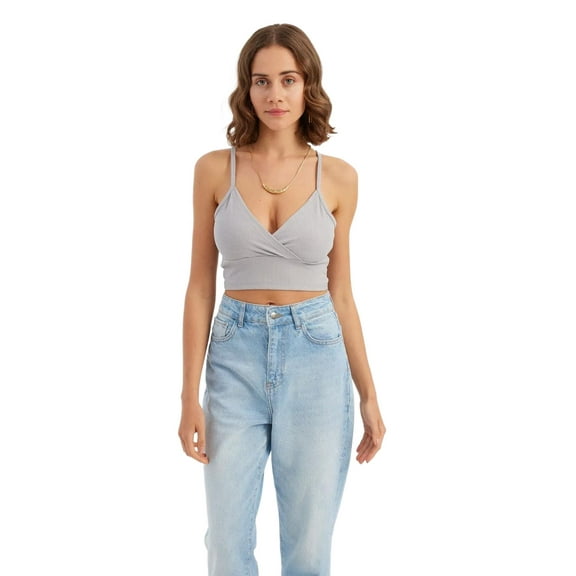 Sleeveless V-Neck Basic Top