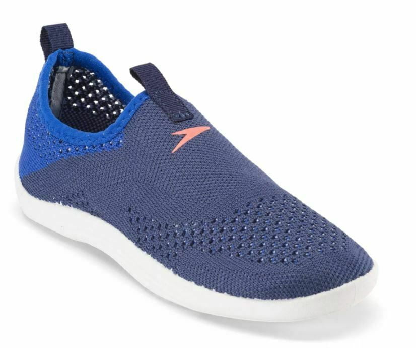 junior water shoes