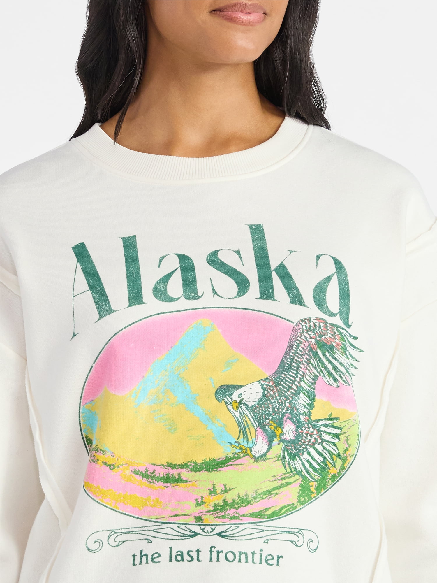 Time and Tru Women's Alaska Eagle Graphic Sweatshirt with Long Sleeves, Sizes XS-XXXL