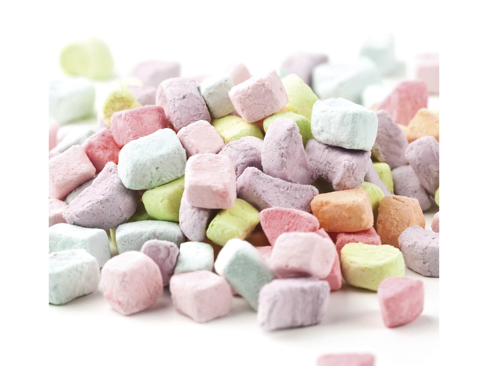 YANKEETRADERS Assorted Dehydrated Marshmallow Bits 1/2 lb.