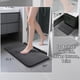 thumbnail image 2 of Alfombra de baño Yimobra Memory Foam, supersuave, 80 x 50 cm, color gris oscuro, 2 of 7