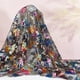 thumbnail image 4 of Tela de tul bordado de 50 pulgadas de ancho con encaje negro y lentejuelas de colores. Suave encaje de tul para confección de vestidos de novia y de noche., 4 of 5
