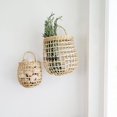 thumbnail image 3 of Cesta tejida de ratán Cesta de almacenamiento de ajo y jengibre para cocina Cesta retro montada en la pared Cesta pequeña Cesta de flores Cesta colgante para utensilios de cocina, 3 of 6