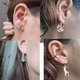 thumbnail image 3 of Pendientes de Navidad para mujer y niña, aretes colgantes de alce, árbol, muñeco de nieve, Papá Noel, 6 pares, 3 of 5