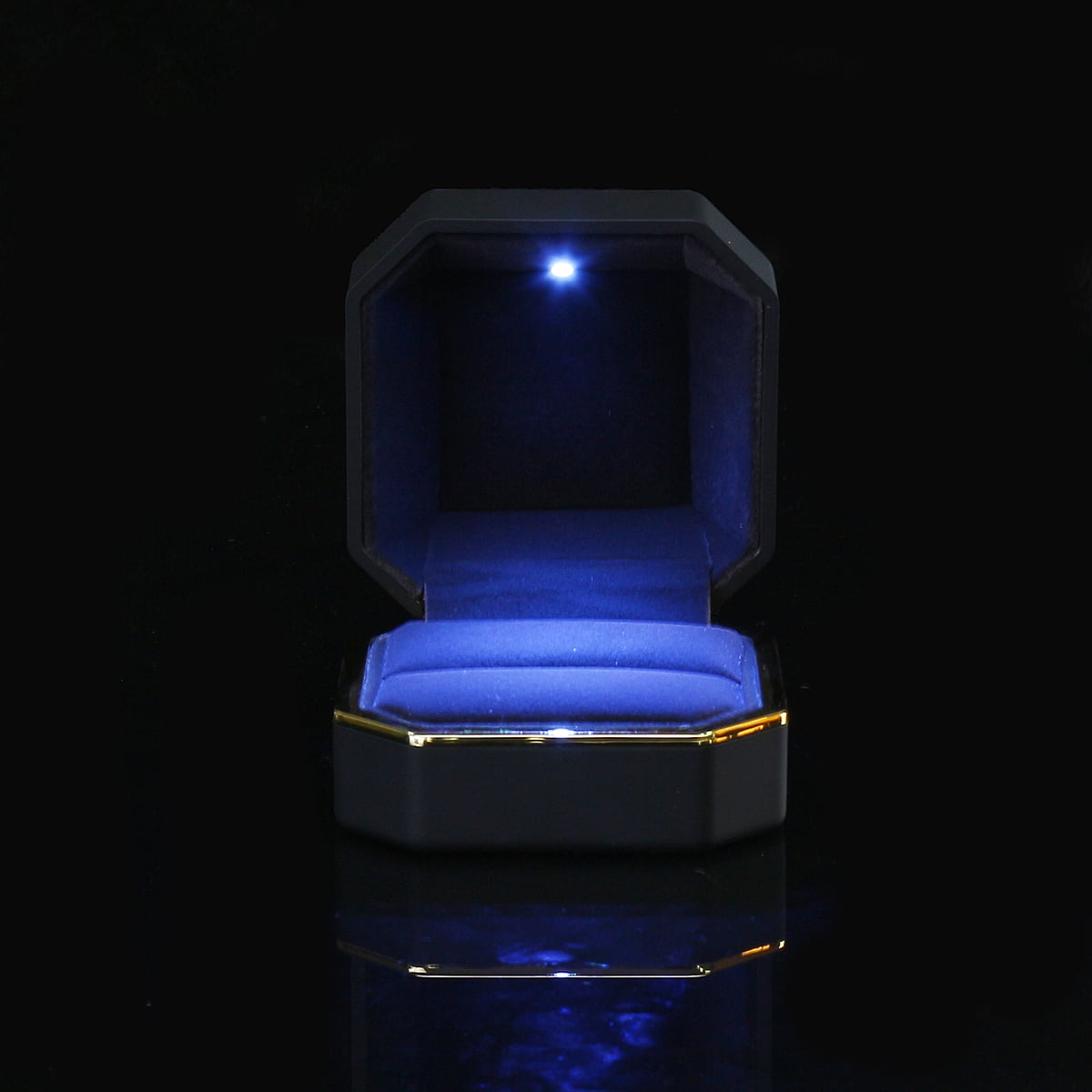 engagement ring box with light