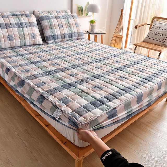 Nouvelle Arrivée Housse de Matelas Matelassée Anti-Acariens Douce Ponçage Simple Grand Tout Compris Housse de Lit Matelassée Non Incluse Taie d'Oreiller