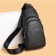 thumbnail image 4 of Riñoneras Bolsos De Pecho Para Hombre, Riñonera De Viaje Con Múltiples Bolsillos De Gran Capacidad De Piel De Vaca De Color Sólido, 4 of 7
