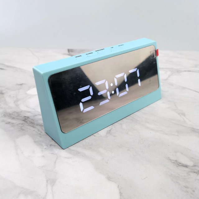 Reloj despertador Led Simple y elegante de 5,8 pulgadas, reloj de estilo nórdico, reloj de noche para estudiantes, nuevo reloj electrónico azul (hy)