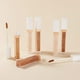 thumbnail image 5 of Corrector FLOWER Beauty Light Illusion de cobertura total, color marfil, 5 of 5