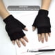 thumbnail image 3 of Mujeres Mittens Practical Convertible Mittane-cálculo al aire libre Accesorio de ropa de ropa a mano simple para invierno con negro 1 par Inevent AP009014-01, 3 of 6
