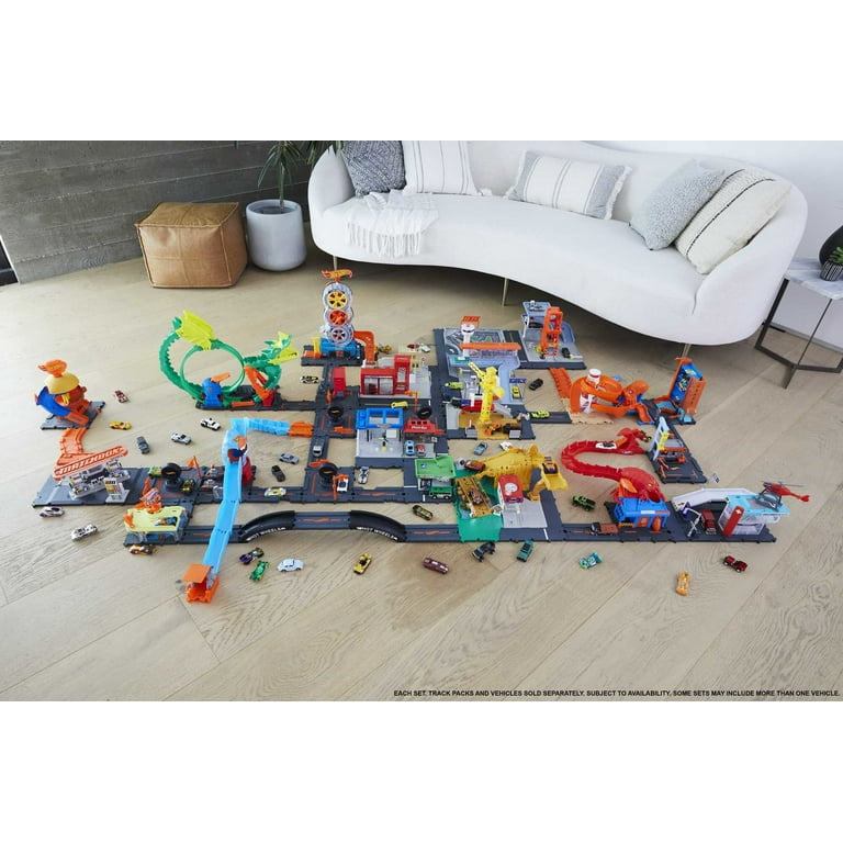 Hot Wheels City Toy Car Track Set Downtown  