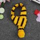 thumbnail image 5 of GOOHOCHY 1 juego de gorro y bufanda de punto para perro, disfraz cálido para perro, ropa de fiesta para mascotas, accesorios de invierno, talla L, amarillo y marrón, 5 of 8