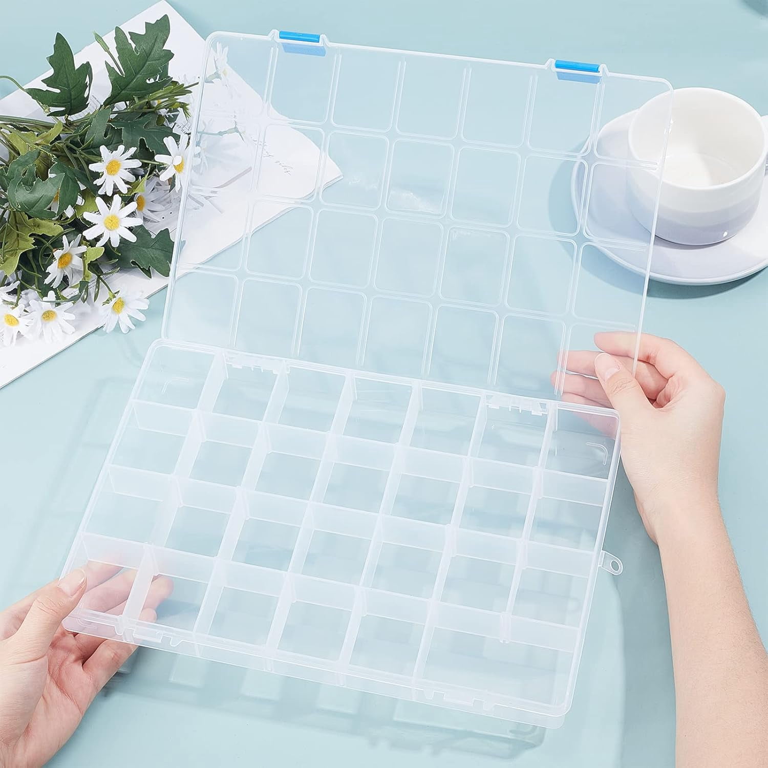 3PCS 28 Grids Plastic Storage Box Jewellery Box Compartment Organizer Earring Storage Containers Clear Plastic Bead Case(11.2x7.9x1.2Inch)