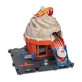 thumbnail image 2 of Pista de juguete Hot Wheels City Lugares Favoritos Heladería, 2 of 4