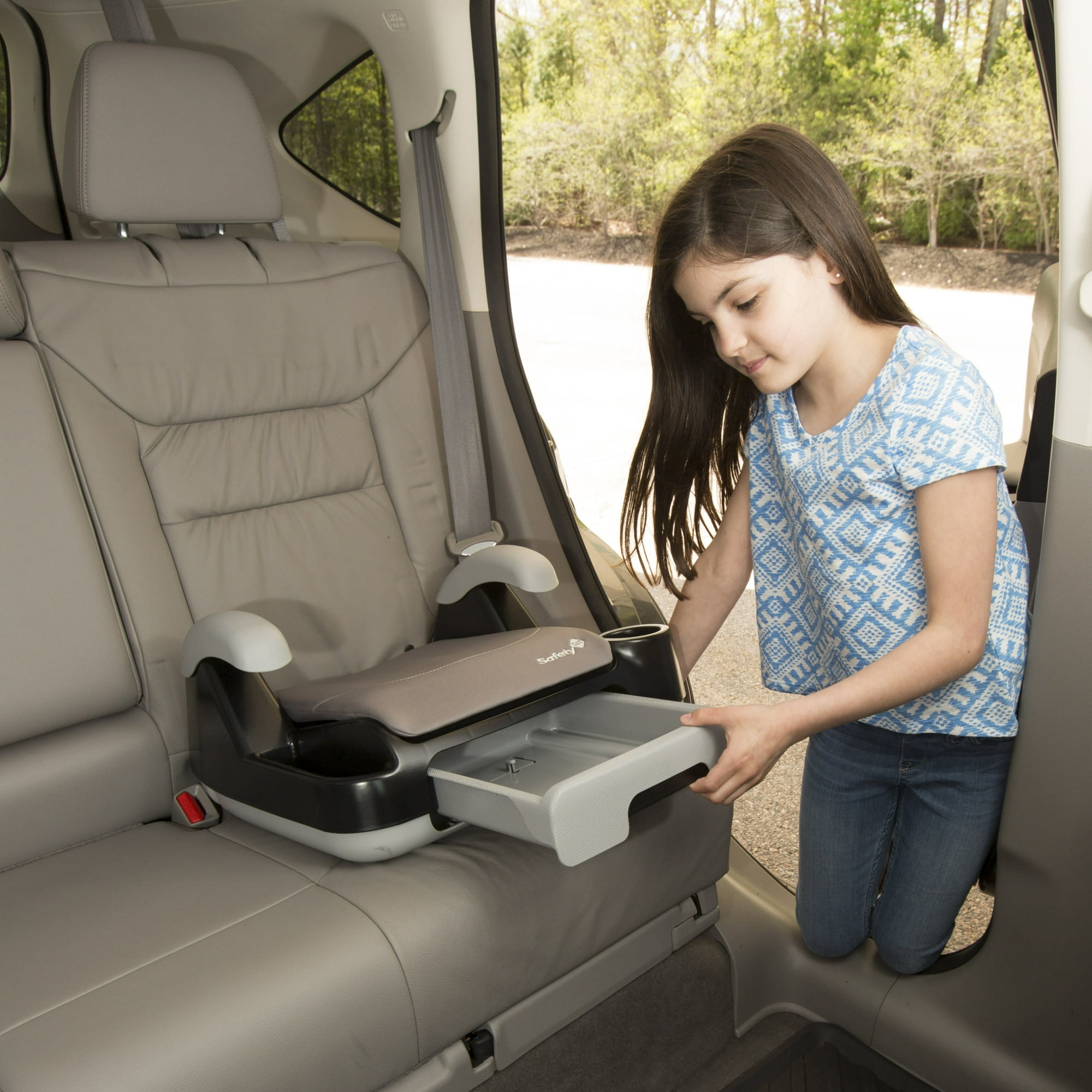 Can A Car Seat Be In The Middle