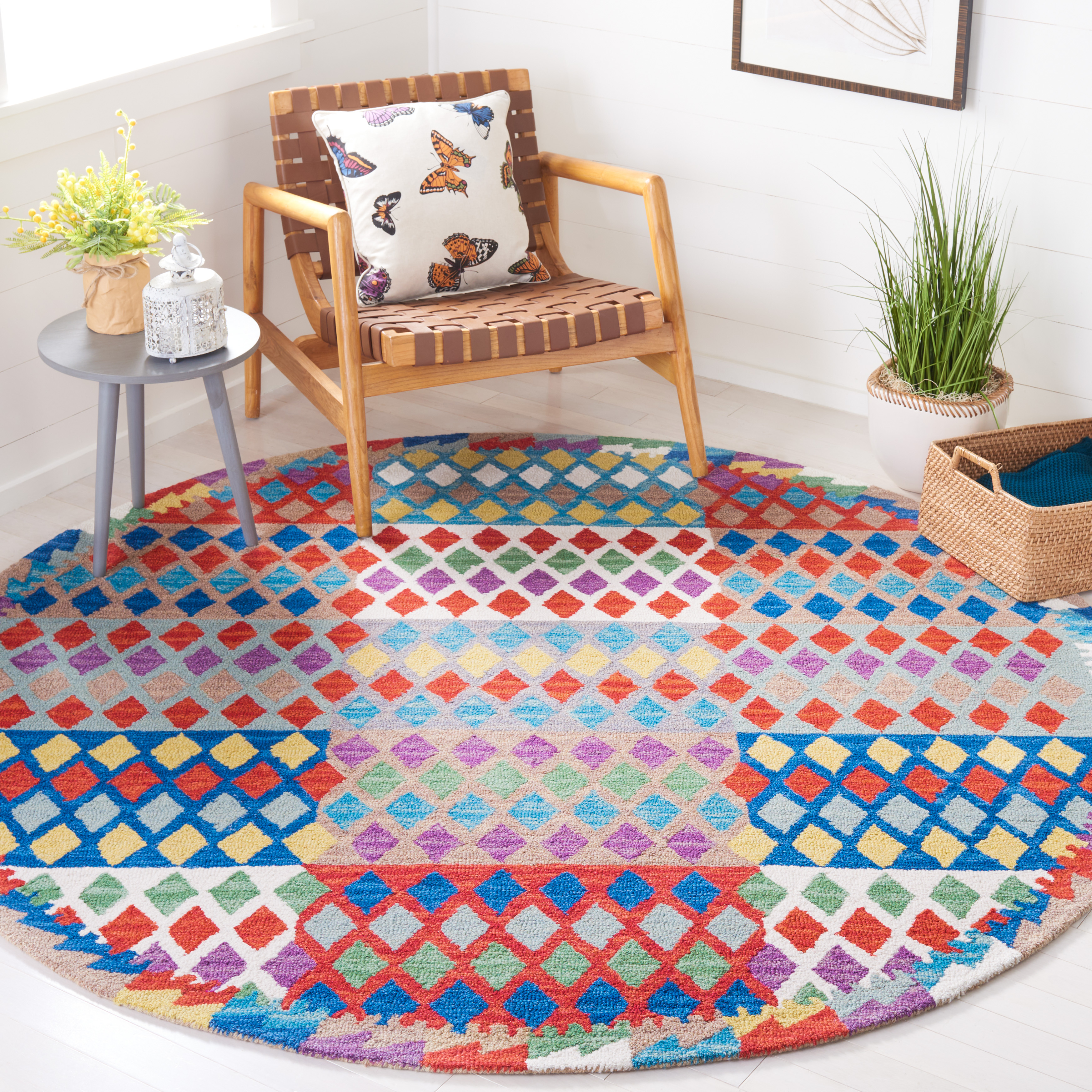 SAFAVIEH Aspen Ludwig Tribal Area Rug, Red/Blue, 7' x 7' Round