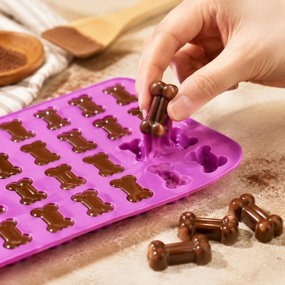 Reusable Silicone Molds with Bone Shaped, Flexible & Non-Stick Ice Cube Tray, Candy and Chocolate Making Mold for Christmas Halloween Party Homemade Baking Treats, Jelly, Biscuit & Cupcake