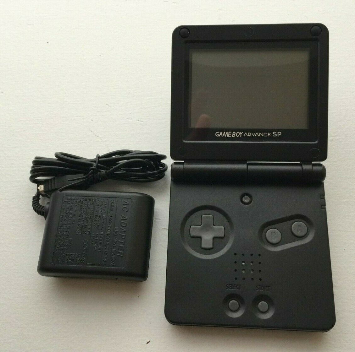Nintendo Game Boy Advance SP Onyx Black with charger Used