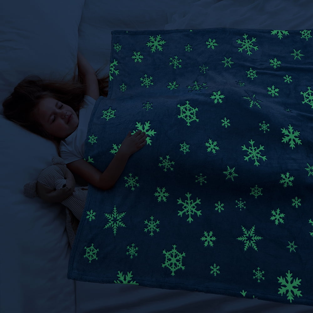 Pavilia P B3027 Throw Blanket