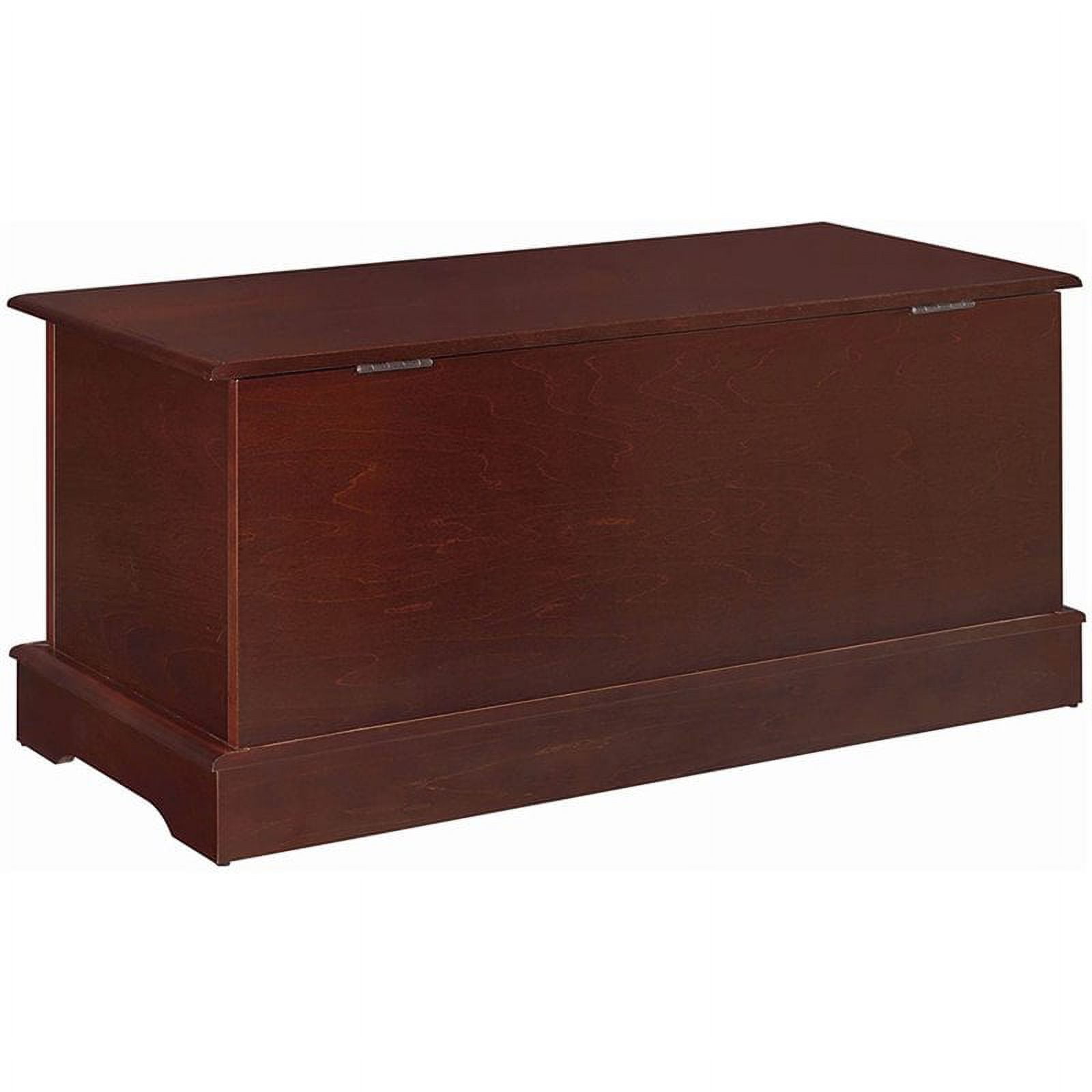 900022 Warm Brown Cedar Chest