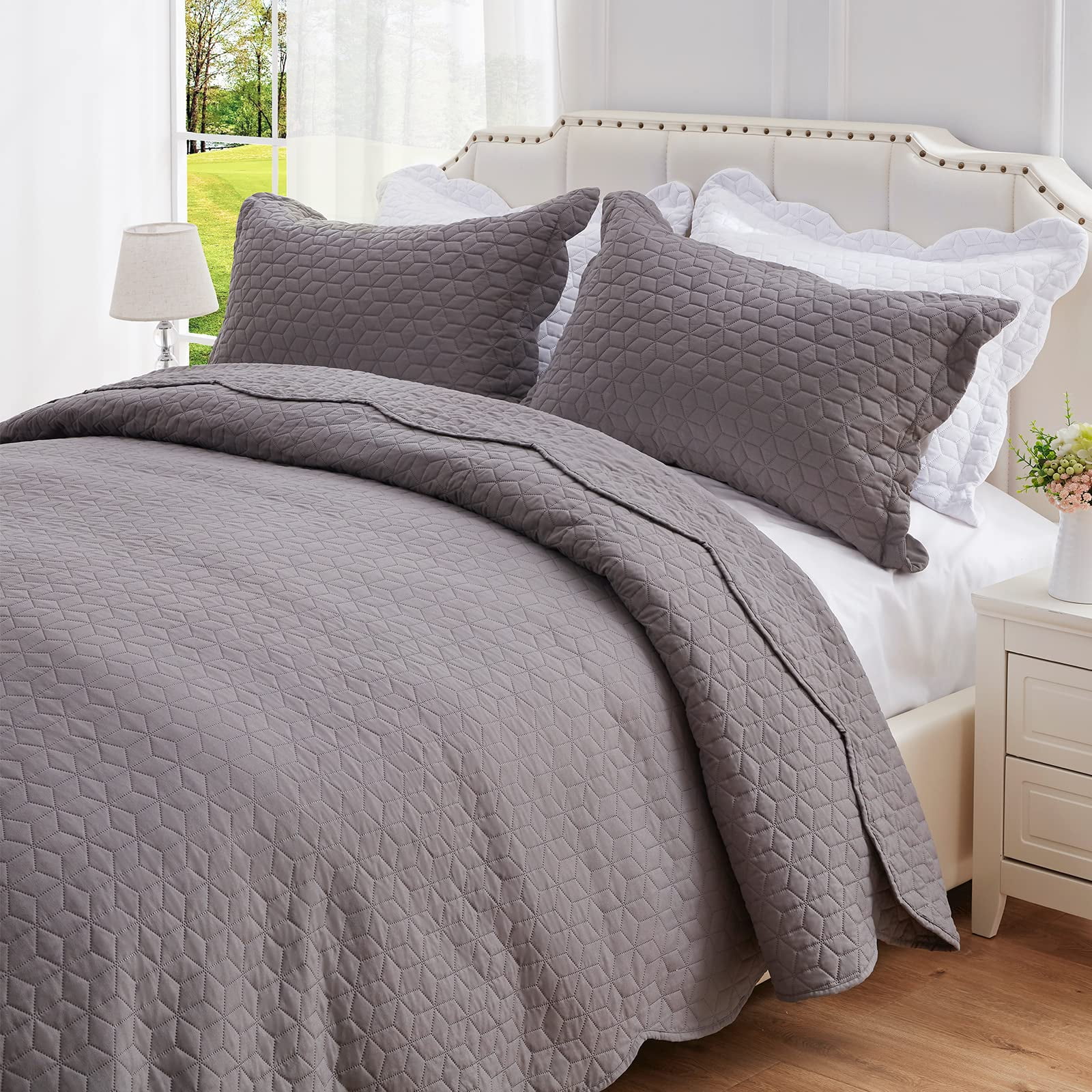 NexHome King Size Bedspread Quilt Set with Pillow Shams Soft Lightweight Coverlet All Seasons 3 Pieces King 1 Quilt 2 Shams