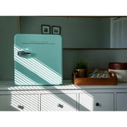 Magic Chef Refrigerator, Metal Mint, 18.6 x 17.5 x 19.25 in, 12 v