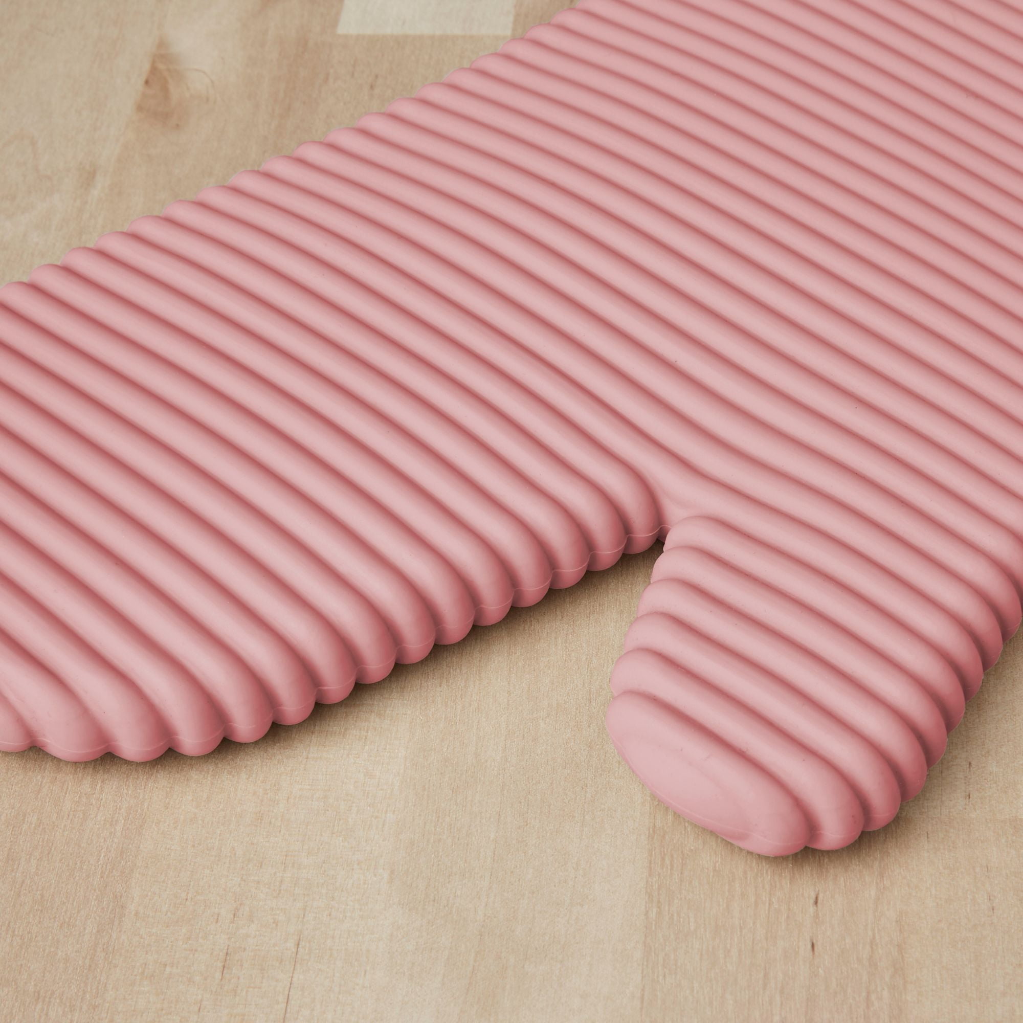 KitchenAid Ribbed Soft Silicone Oven Mitt 2-Pack Set, Dried Rose, 7.5"x13"