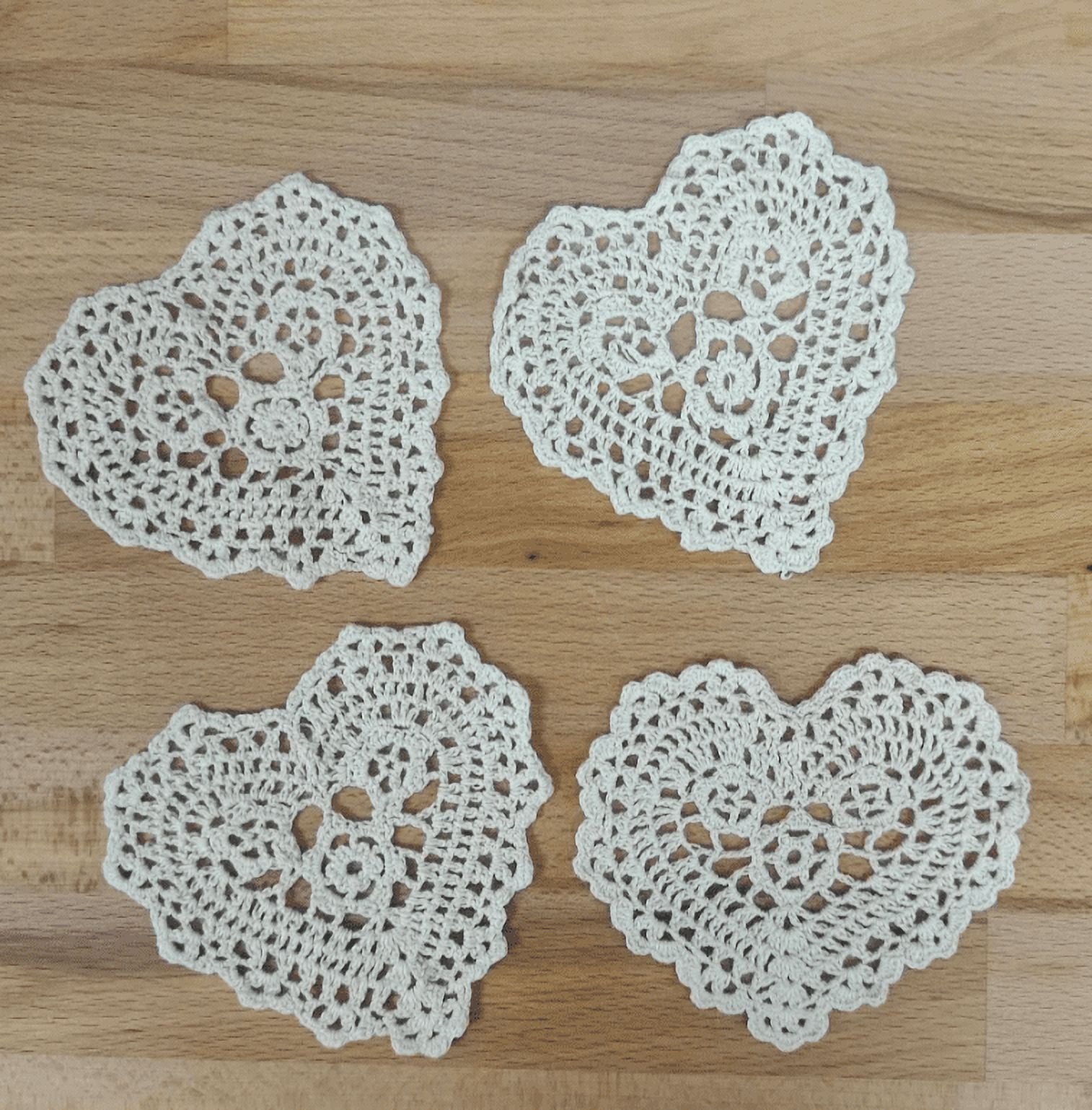 Fennco Styles Handmade Crochet Lace Heart Shape Centerpiece Doily