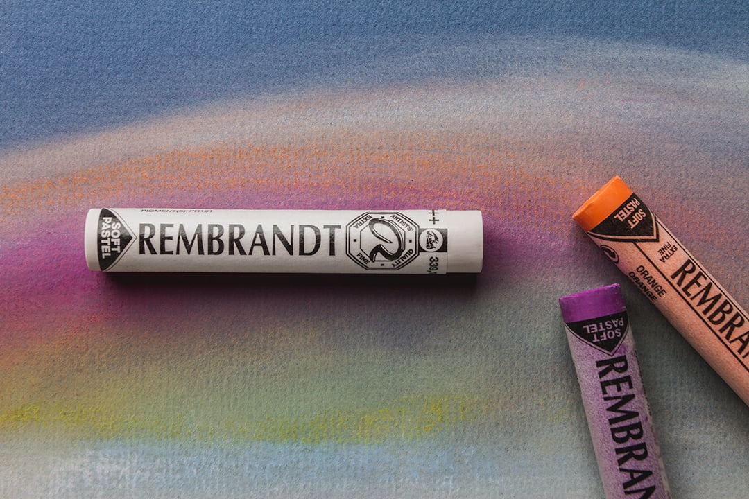 Rembrandt Royal Talens Soft Pastels Art Set 30 Half Sticks with 6 pc Petite Transitions Blending Brushes - Assorted Colors