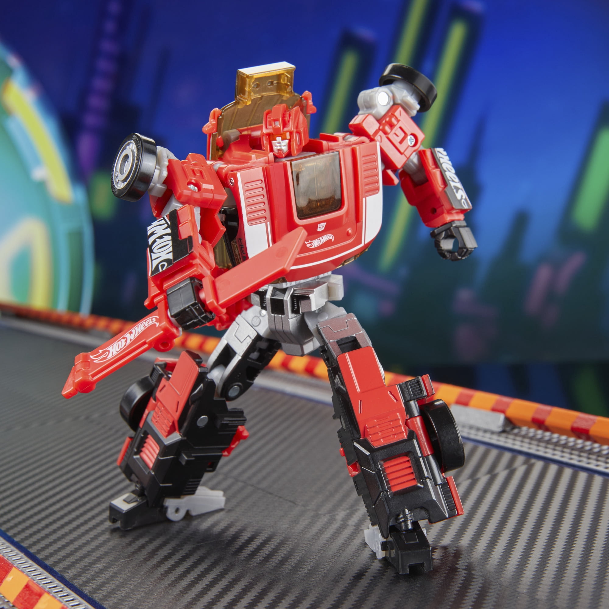 Transformers Toys Hot Wheels® x Transformers 5" GT-Scorcher Action Figure, 8+