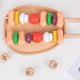thumbnail image 5 of XWSHYW Juguetes para Niños Pequeños Juego de 2 Piezas de Cocina de Madera, Juego de Brochetas de Barbacoa de Simulación, Rompecabezas para Niños, Juguete Que Combina con Cuentas, Juguetes Interactivo, 5 of 6