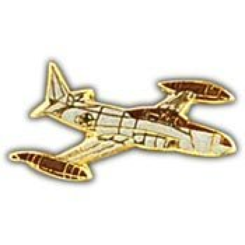 Metal Lapel Pin Aircraft Pin WWII Air Force Bomber F80 Shooting