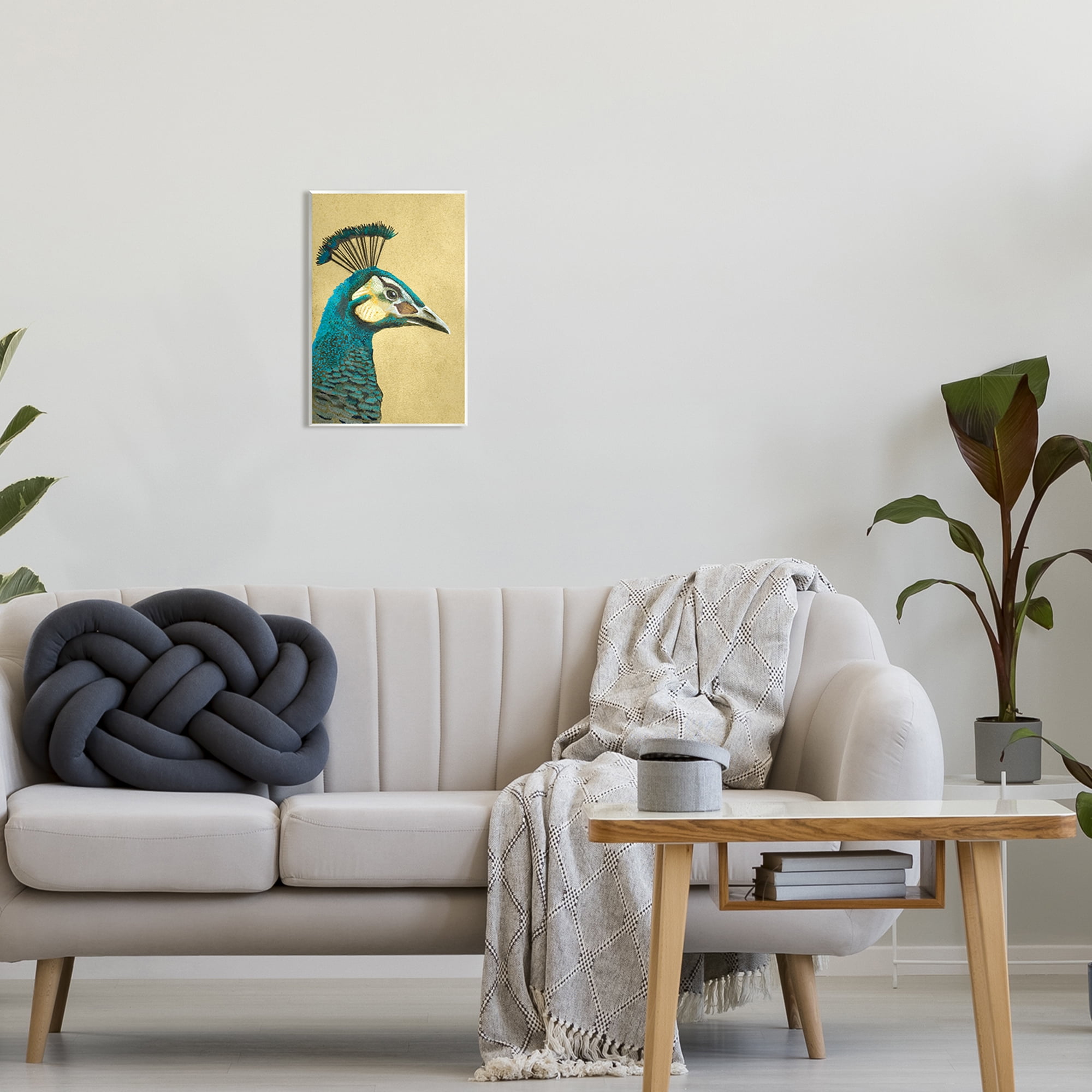 Stupell Industries Peacock Looking Right Animals & Insects Painting Unframed Art Print Wall Art, 10 x 15