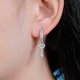 thumbnail image 4 of Pendientes Minimalistas Yashi con Forma de Llave y Candado de Oro y Plata, 4 of 5