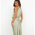 thumbnail image 2 of Robe Longue Plissée Sans Manches en Satin d'Été pour Femmes, 2 of 3