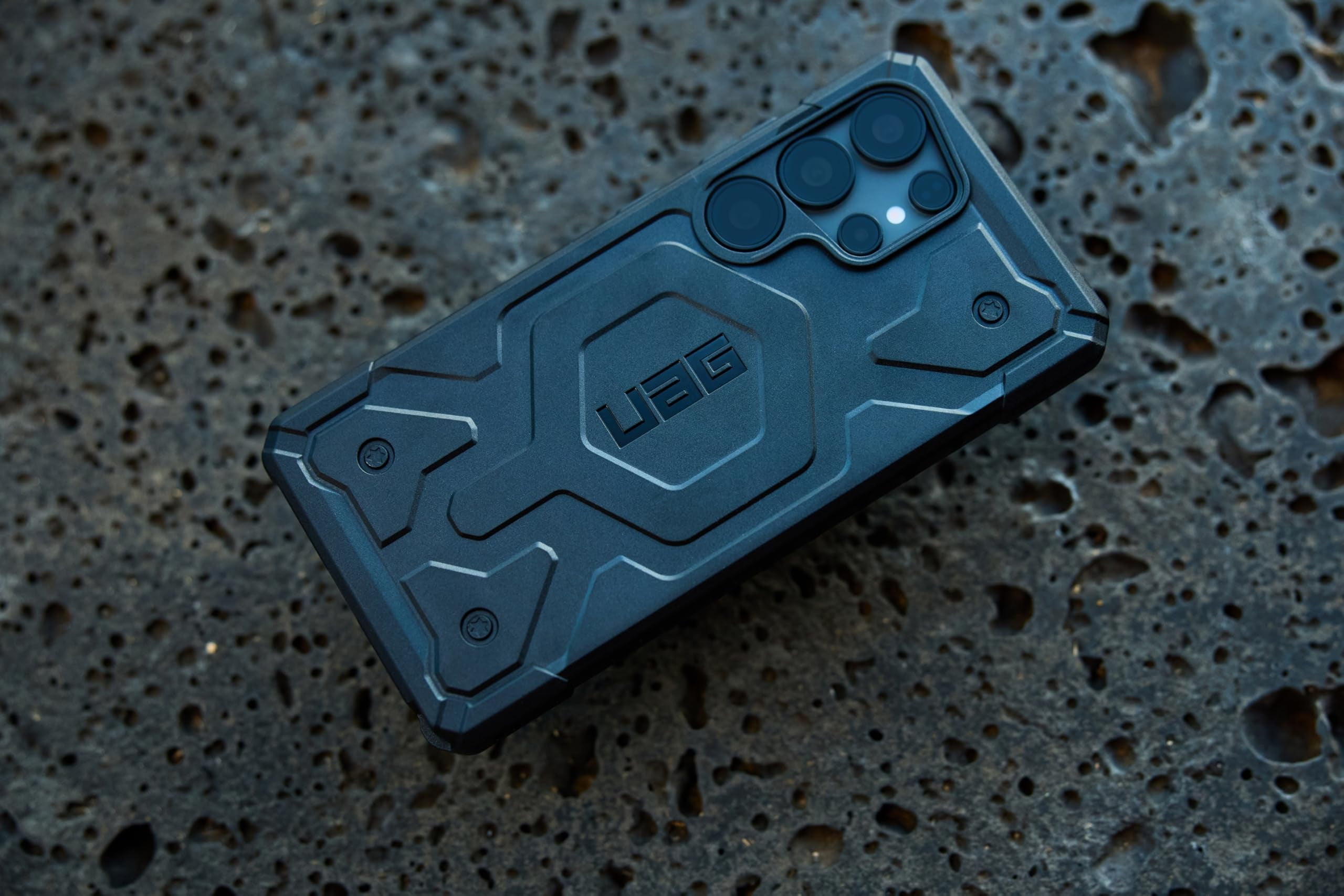UAG Samsung Galaxy S25 Ultra Case 6.8" Pathfinder - Compatible with Magnetic Charging Armor Shell Impact-Resistant Rugged Military Grade Protective Cover, Dark Earth