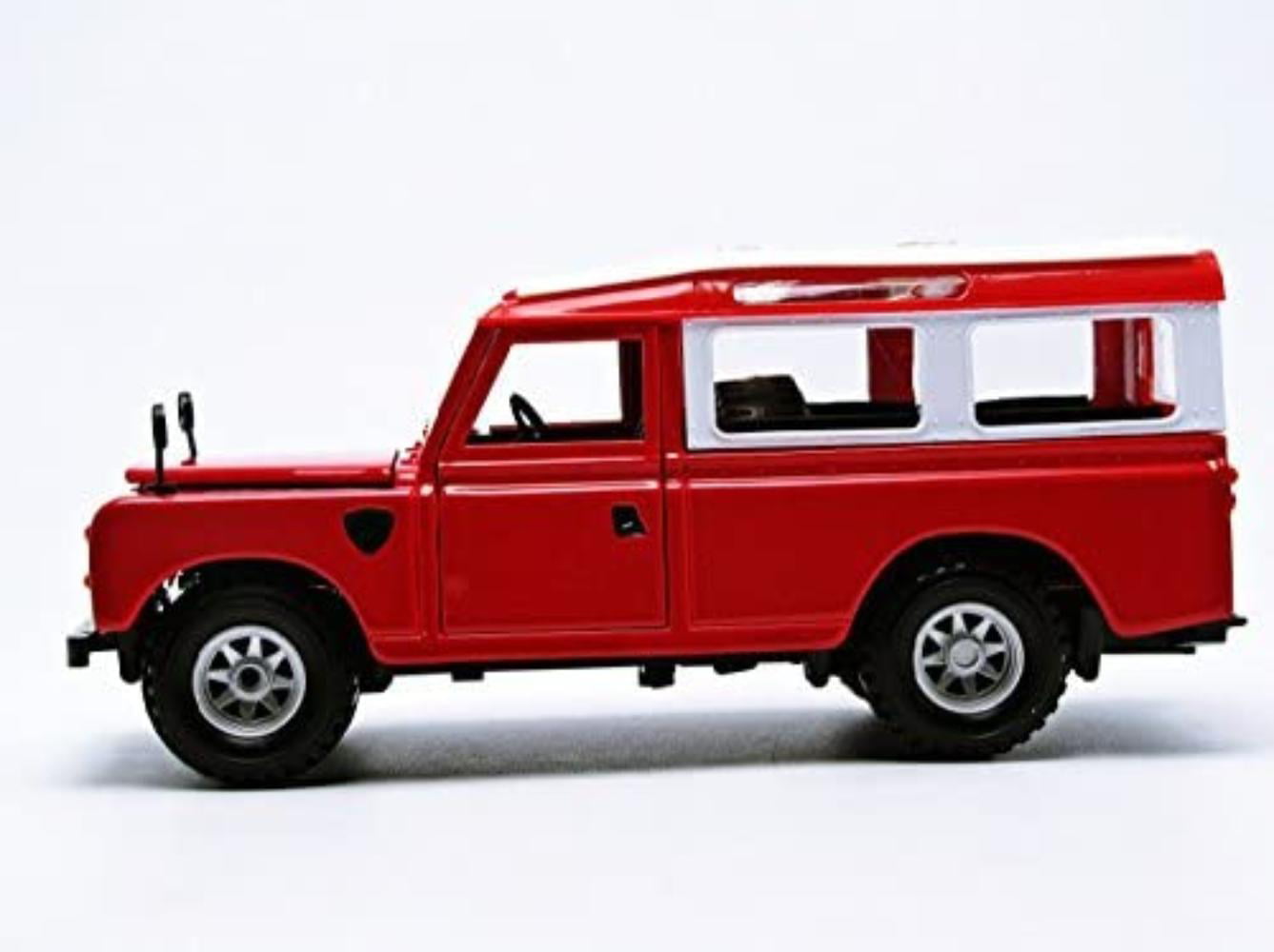 Land Rover Series 11 Red 1:24 Scale Diecast  burago New in Box 22063 