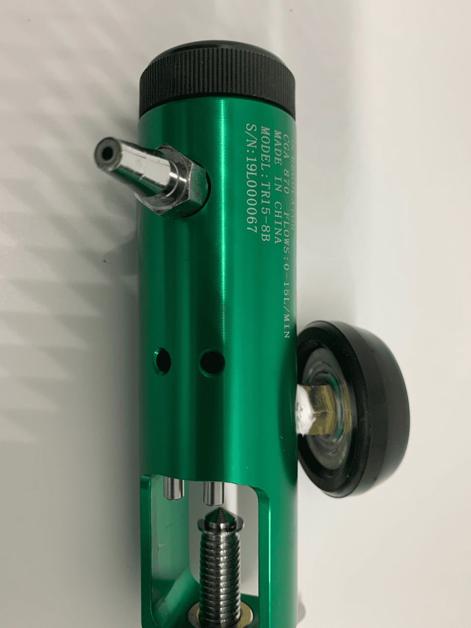 Oxygen Tank Regulator Model 0-15 LPM. Barb Outlet NEW