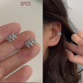 thumbnail image 1 of Boucles d'Oreilles Crochet Crawler, 1 of 4