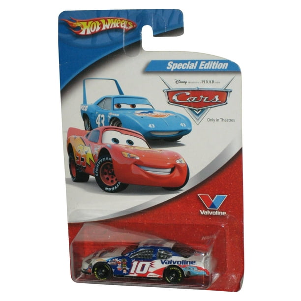 Disney Cars Hot Wheels Scott Riggs 10 Valvoline Dodge Charger Toy Car