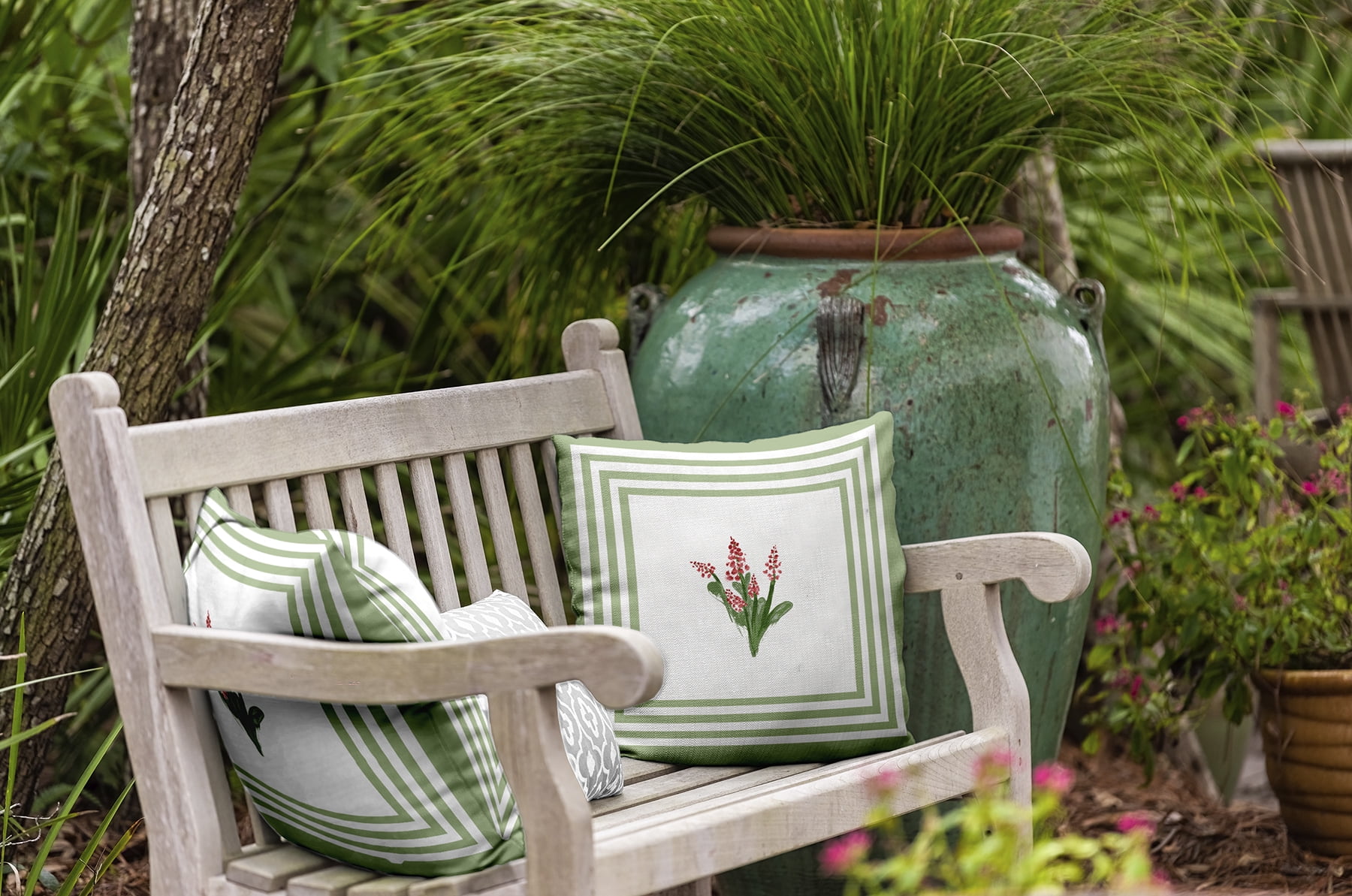 20" x 20" Simply Daisy Framed Bouquets Polyester Indoor/Outdoor Pillow, Fresh Green Qty 1
