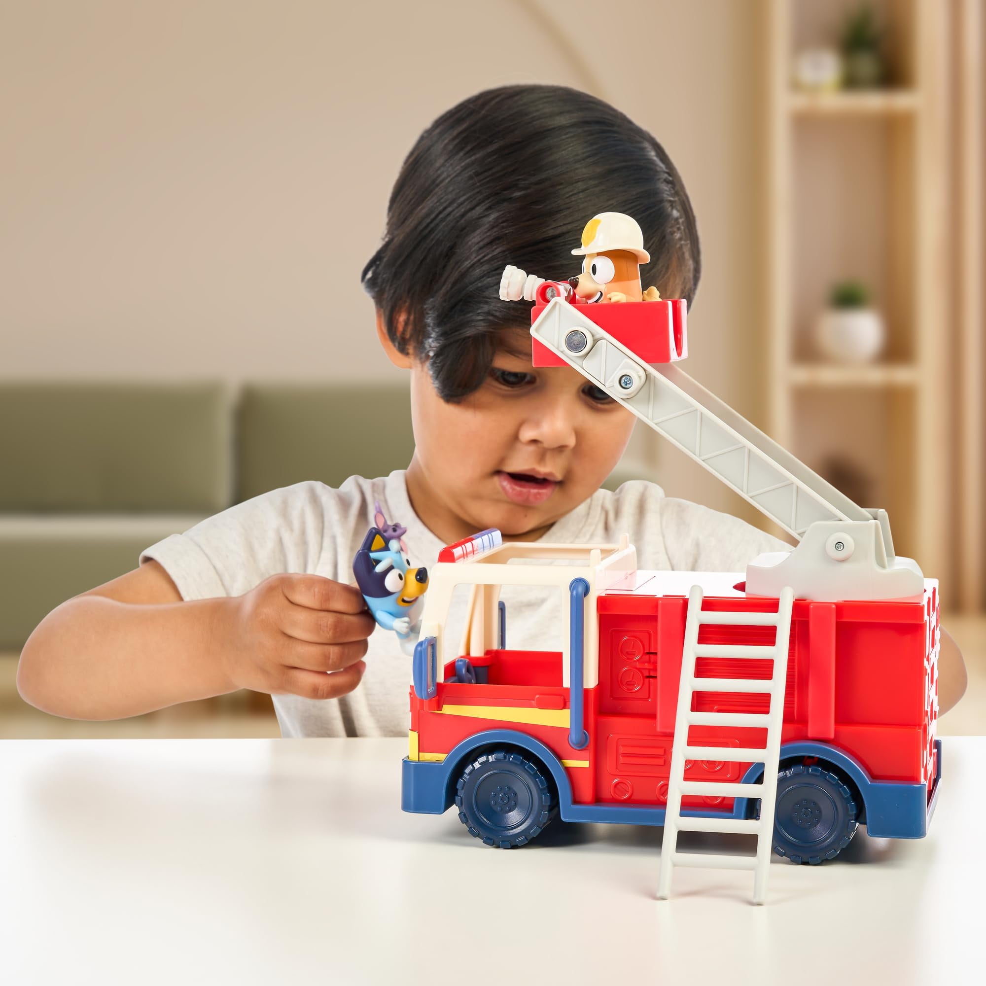Bluey Firetruck | Firetruck, Exclusive Firefighter Bingo and Bob Bilby Figures | Raise The Ladder, Spin It Around and Roll Out The Hose | Includes Sticker Sheet
