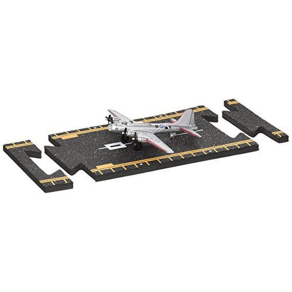 Hot Wings Planes B-17 Flying Fortress Jet (Silver) with Connectible Runway
